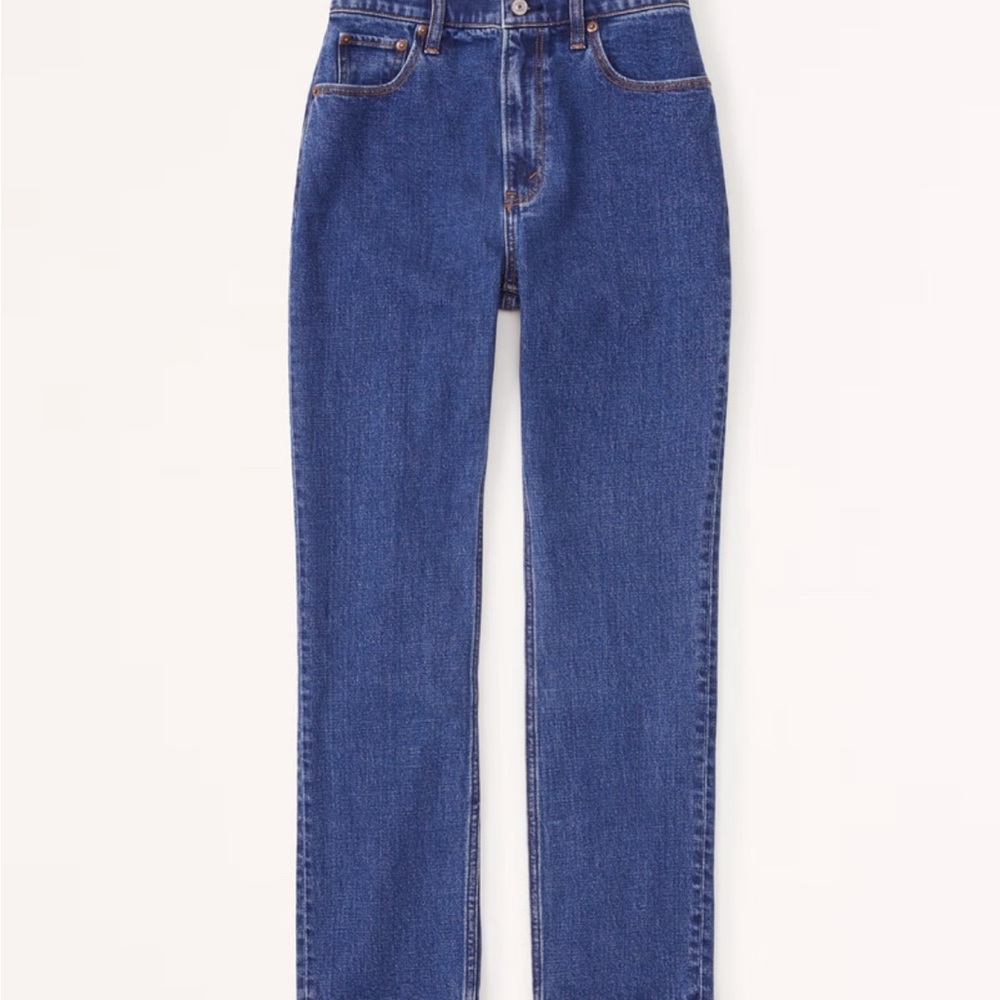 Abercrombie & Fitch Curve Love Ultra High Rise Ankle Straight Jean